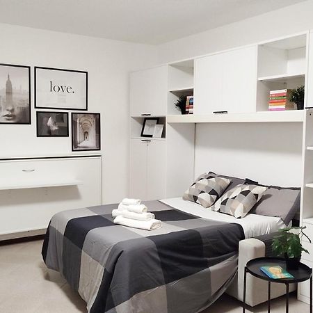 Braguti Apartments Романо-ди-Ломбардия Экстерьер фото